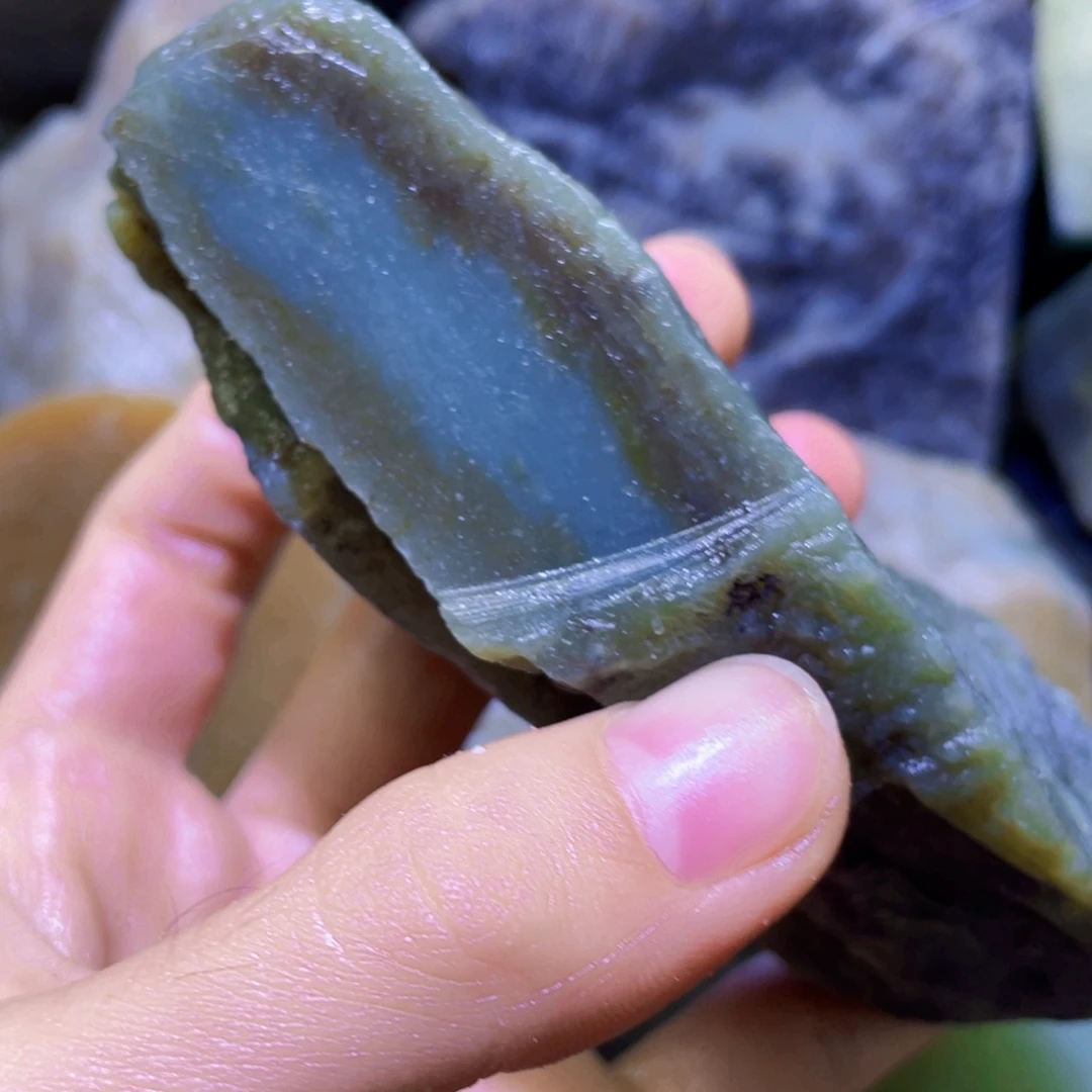 和田玉未镶嵌珠宝半成品