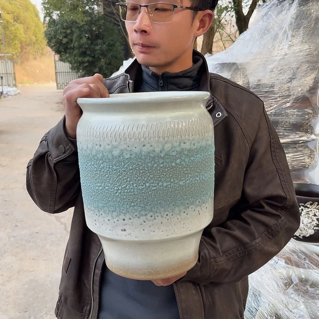 紫砂花盆口25高31（一个泡泡直筒大号