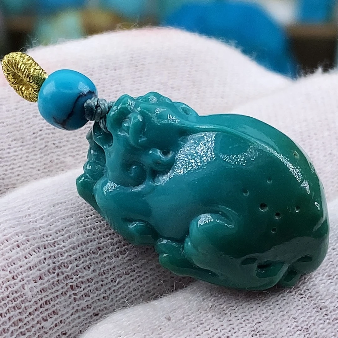 绿松石未镶嵌珠宝奇石