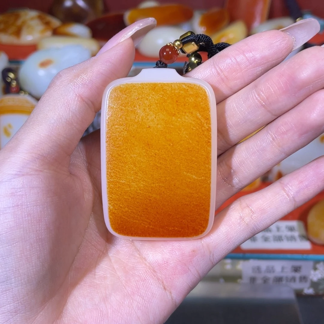 无***。和田玉未镶嵌挂件