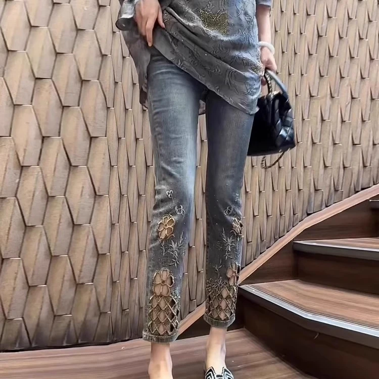 秋季薄款弹力镂空烫钻九分牛仔裤女梨型高腰百搭显瘦小个子烟管裤