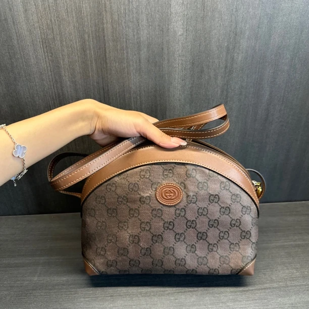 95新 GUCCI/古驰 兔兔奢W/古驰斜挎包/08056