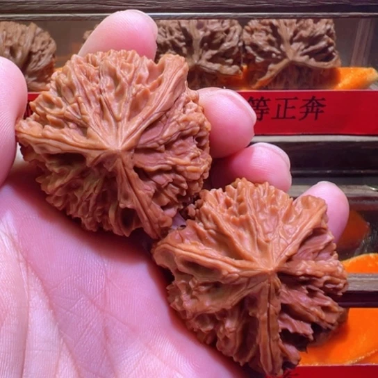 嘎嘎正球奔灯笼43边40高