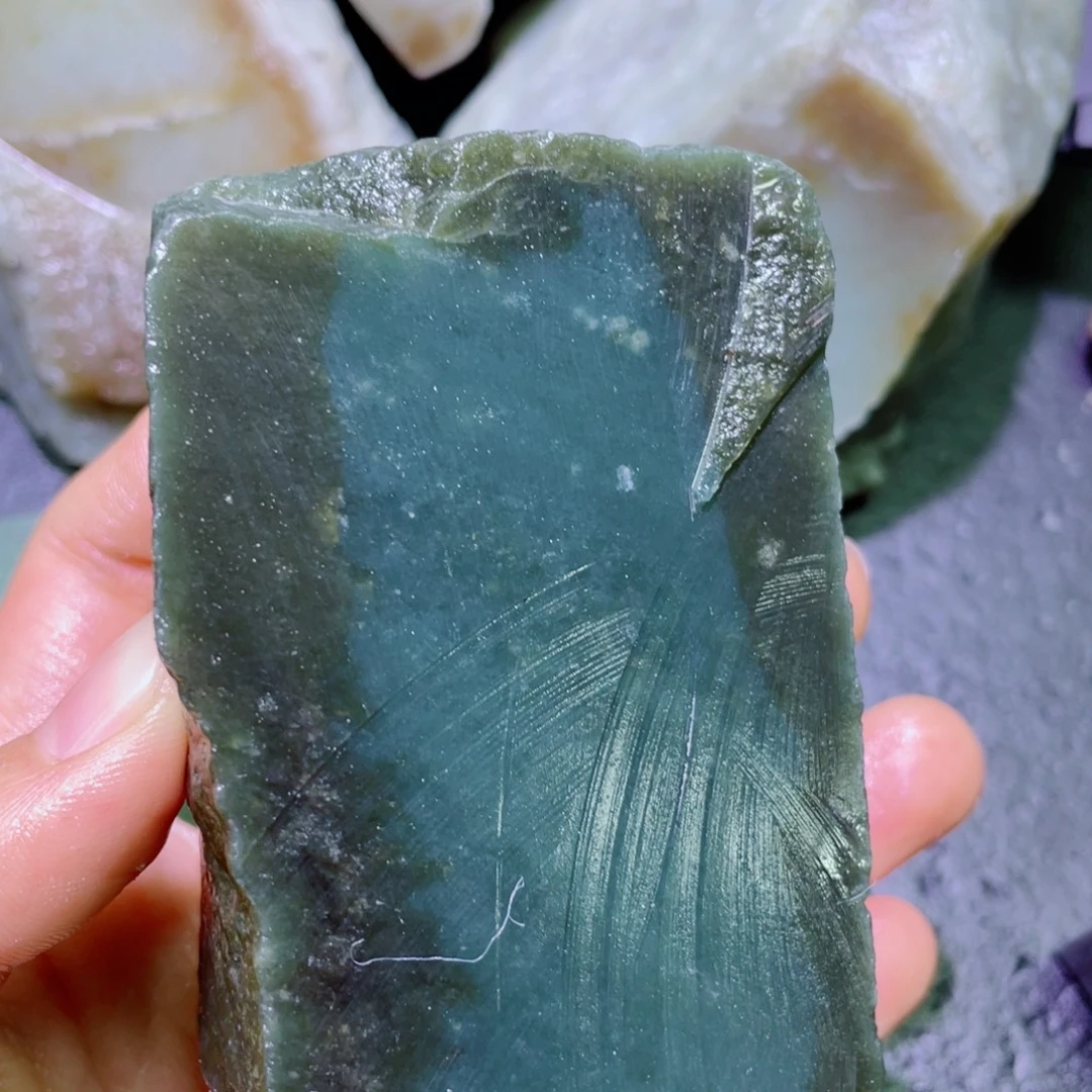 和田玉未镶嵌珠宝半成品