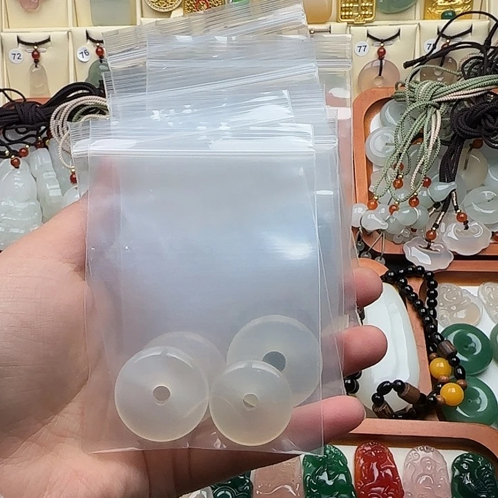 色***绳玛瑙/玉髓未镶嵌颈饰