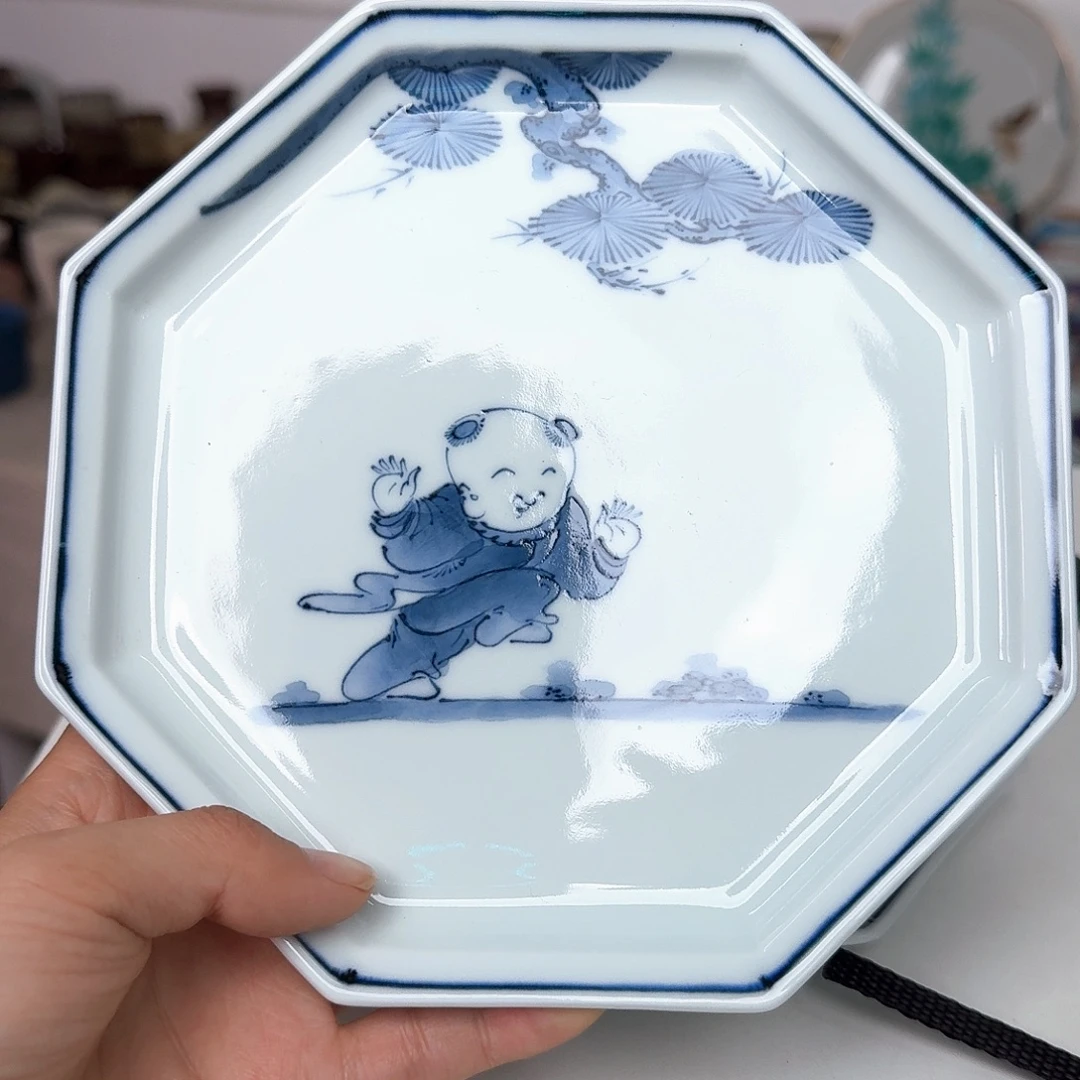 瓷片平户松山唐子17厘米八角盘
