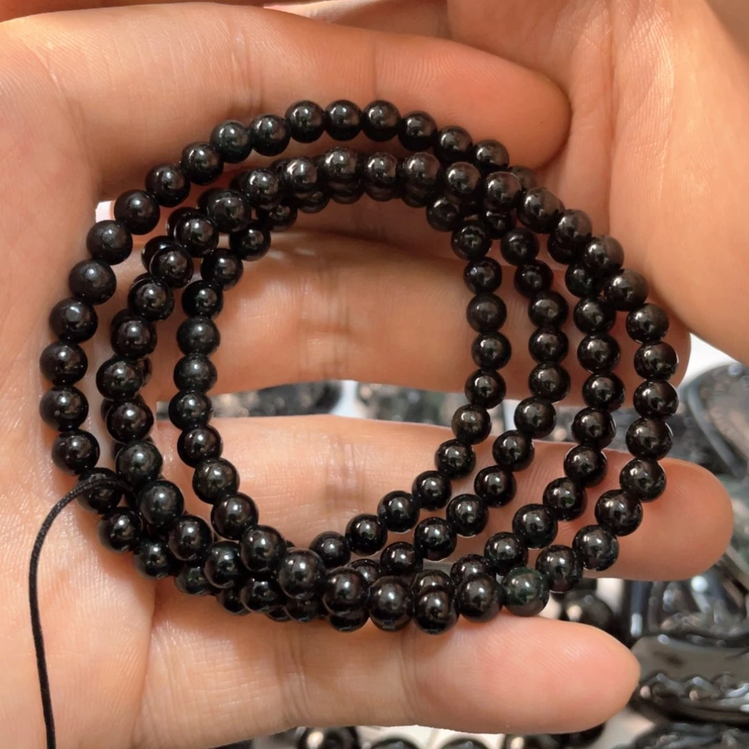 翡翠未镶嵌吊坠(不含链)卡5左右