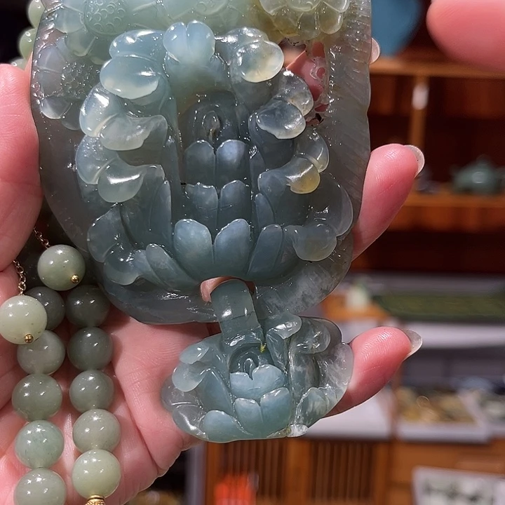 未镶嵌岫玉毛衣链