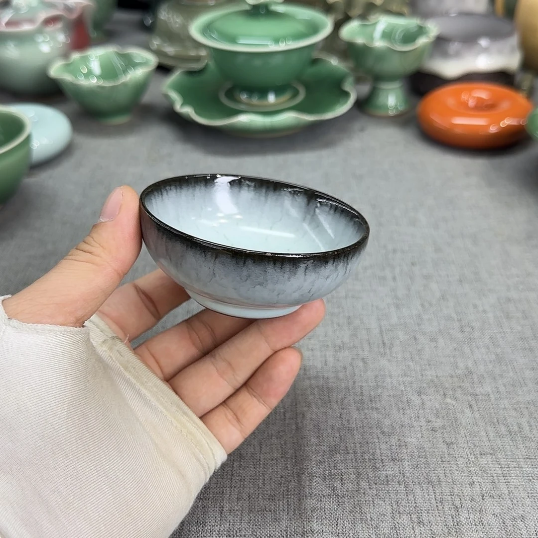 茶器黄先生 正在放福利