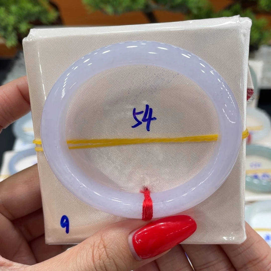 未镶嵌手镯（贵妃镯）翡翠缅甸