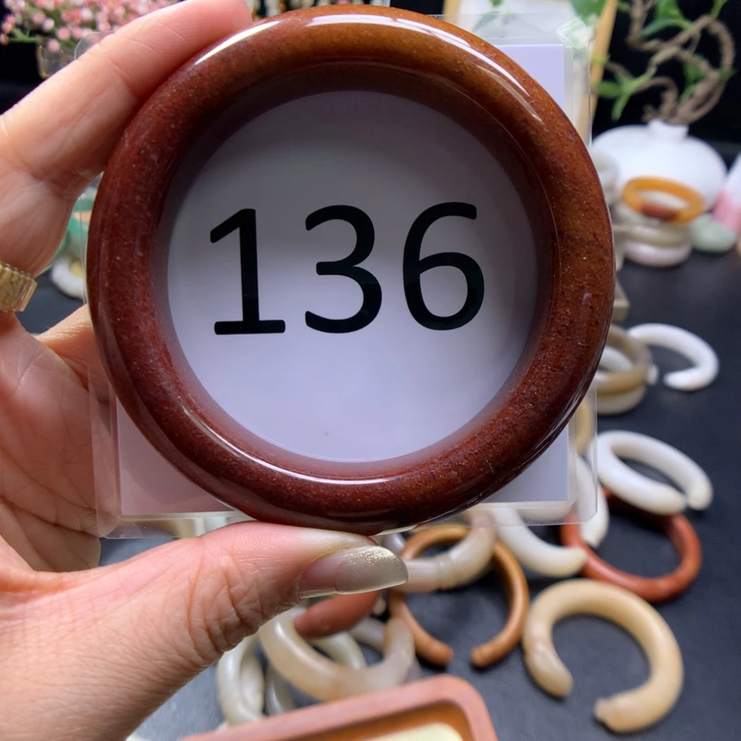 石英质玉手镯未镶嵌阿**了