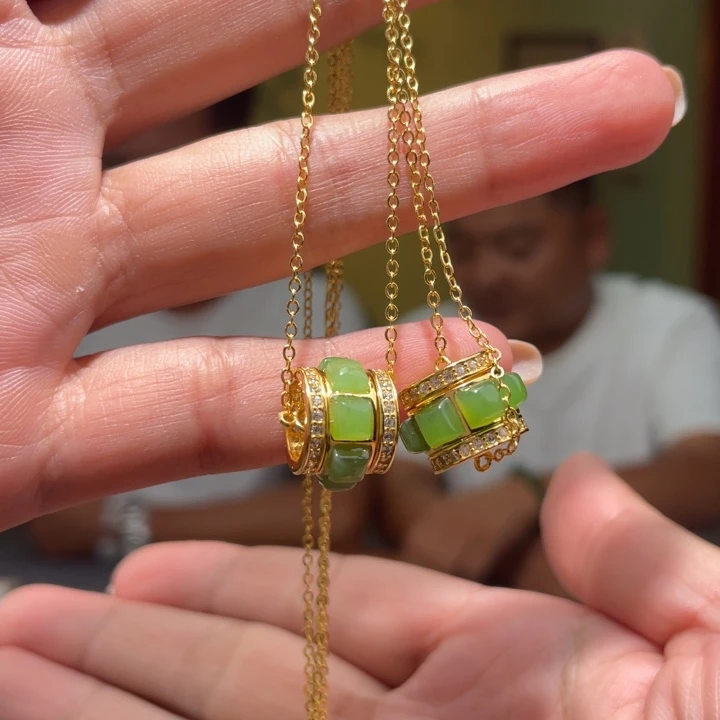 和田玉未镶嵌颈饰多样性发货，发其一