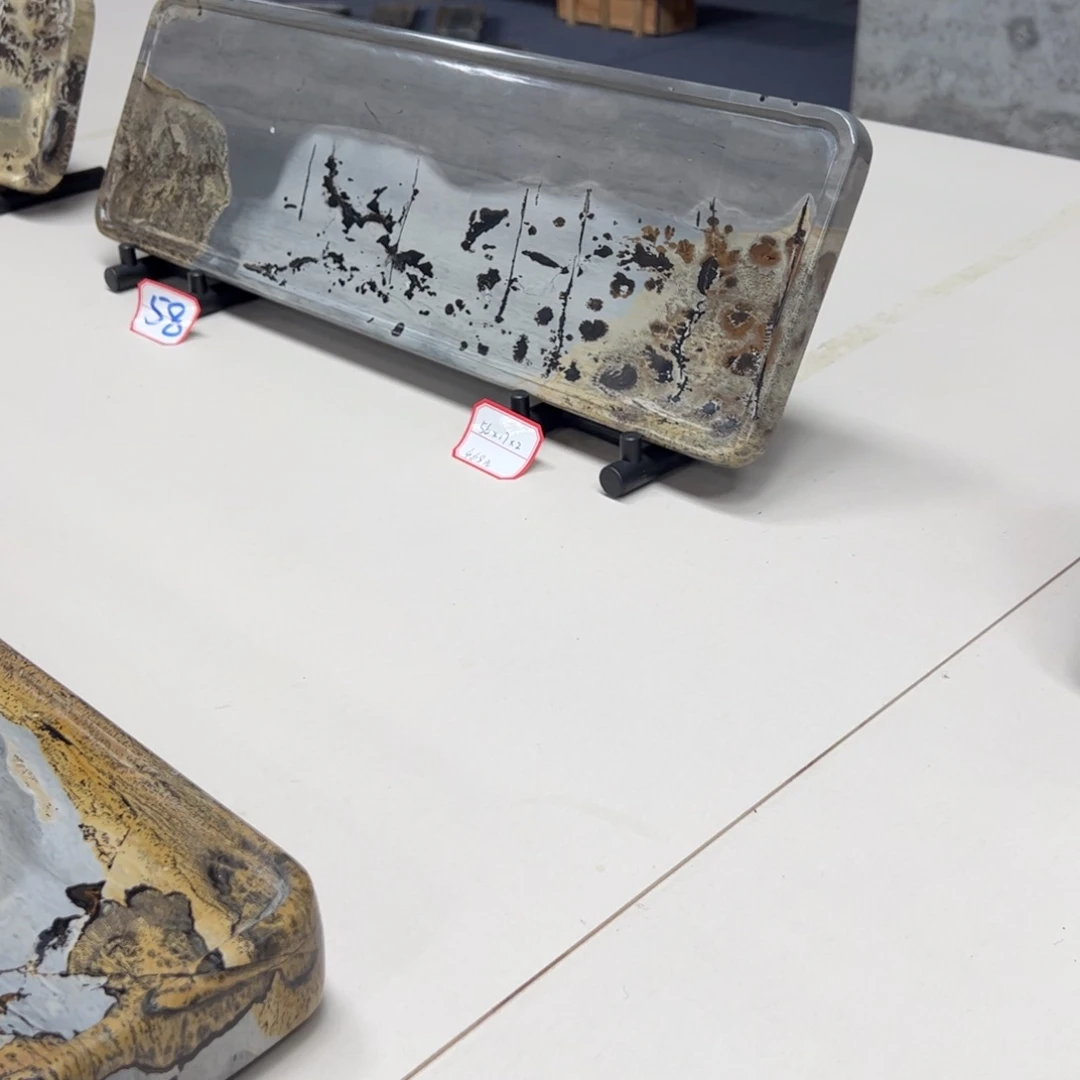 广西石天然国画石干泡台