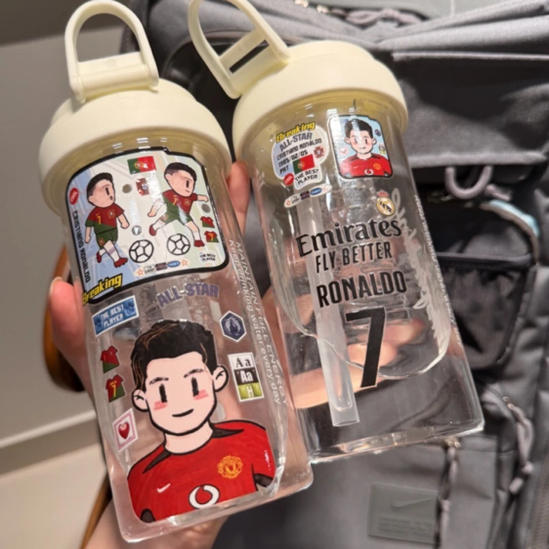 球星巴萨世界杯巴西阿根廷葡萄牙足球皇马运动水杯吸管杯子600ml