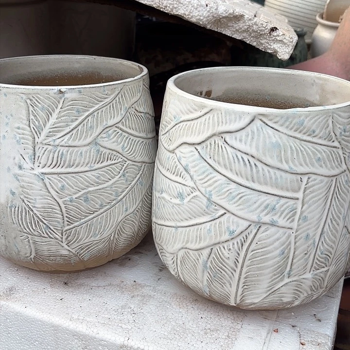 紫砂茶碗芭蕉叶瑕疵两个口径19高度21