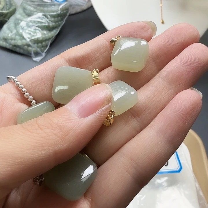 颈饰银S925镶嵌和田玉060