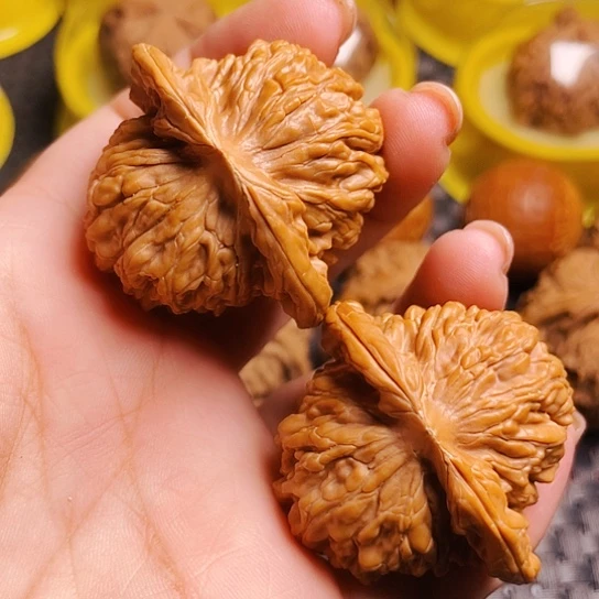 文玩核桃四座楼一对