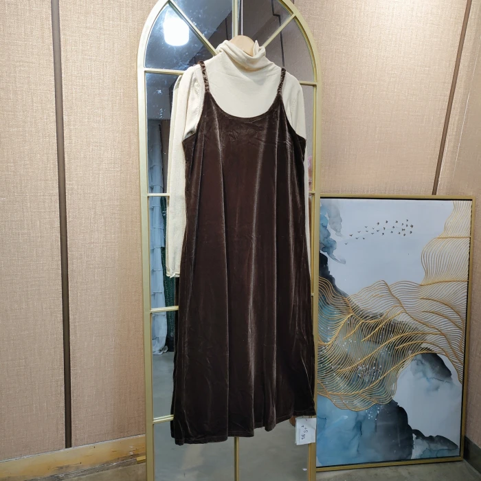 BG207孕妇棕色吊带裙两件套90-130微瑕