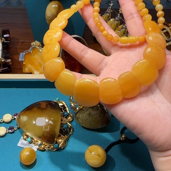 琥珀未镶嵌颈饰波兰设计款琥珀蜜蜡
