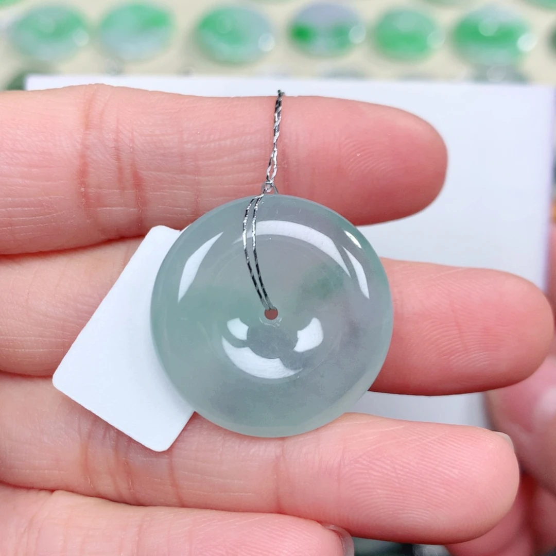 翡翠未镶嵌颈饰25.2-6.0