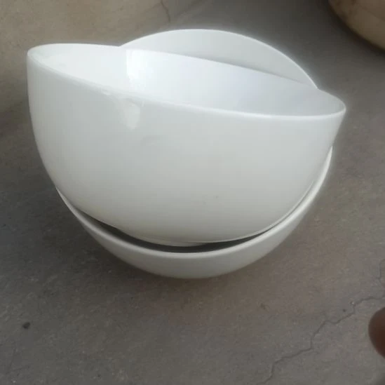 瓷片陶瓷盤子碗啥都有