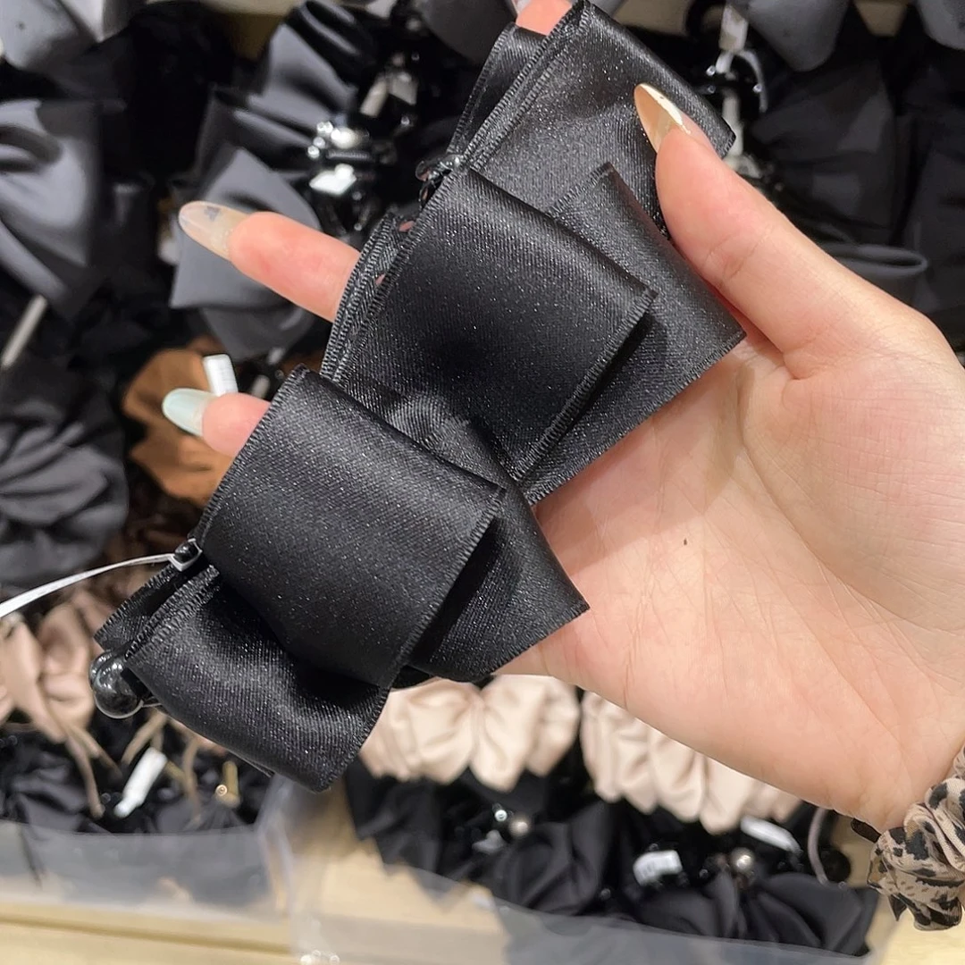 铁合金皮质黑色香蕉夹