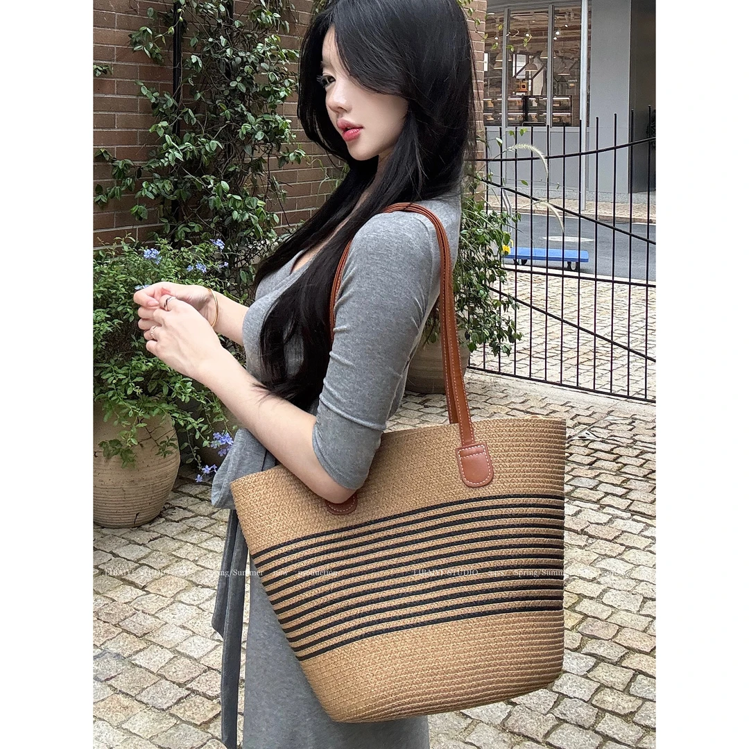LIBAIYI 巨实用 竹编托特包/黑色条纹草编百搭夏日托特包 1628