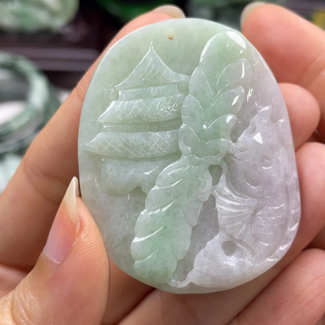 翡翠未镶嵌颈饰牌子