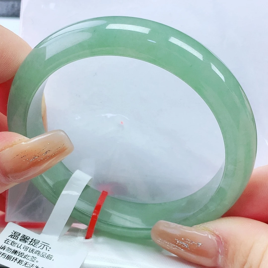 未镶嵌手镯翡翠55圈