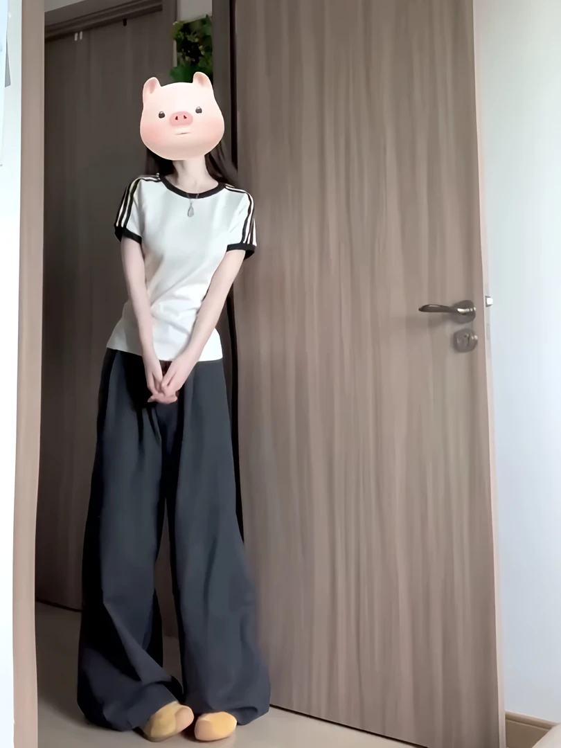 白色短袖女t恤纯棉夏季修身三条杠休闲正肩显瘦网红洋气炸街女装