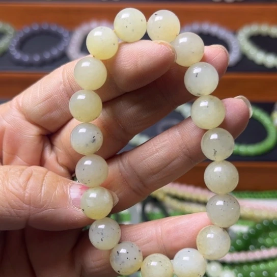 和田玉手串未镶嵌