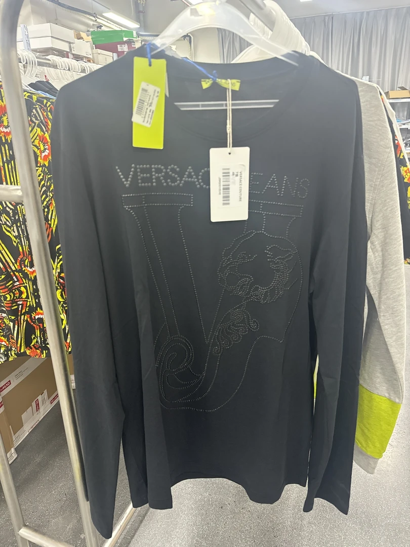 范思哲钉珠长袖T/HG00100