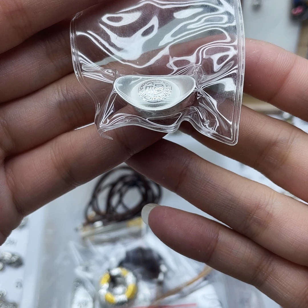 足银足银9999小元宝