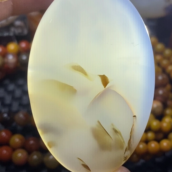 玛瑙/玉髓颈饰未镶嵌游**德