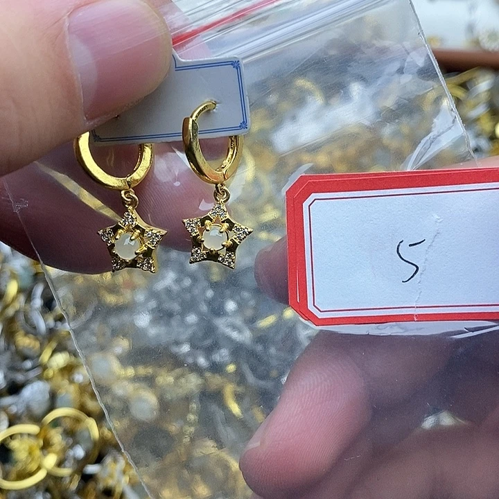 翡翠未镶嵌戒指05