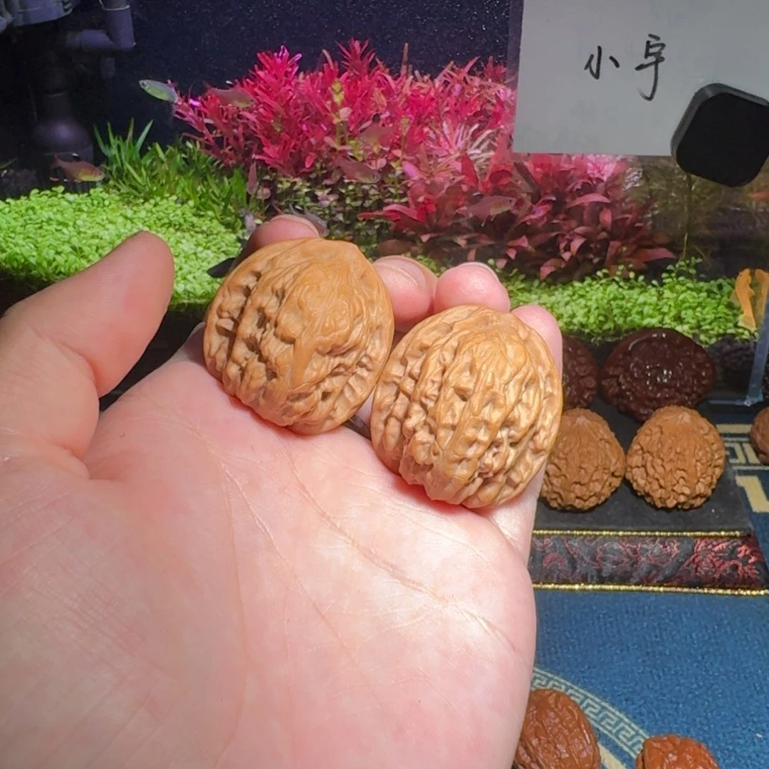 核桃把件1165号34胭脂野生文玩核桃