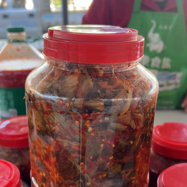 云南九保辣腌菜1瓶（4斤左右）