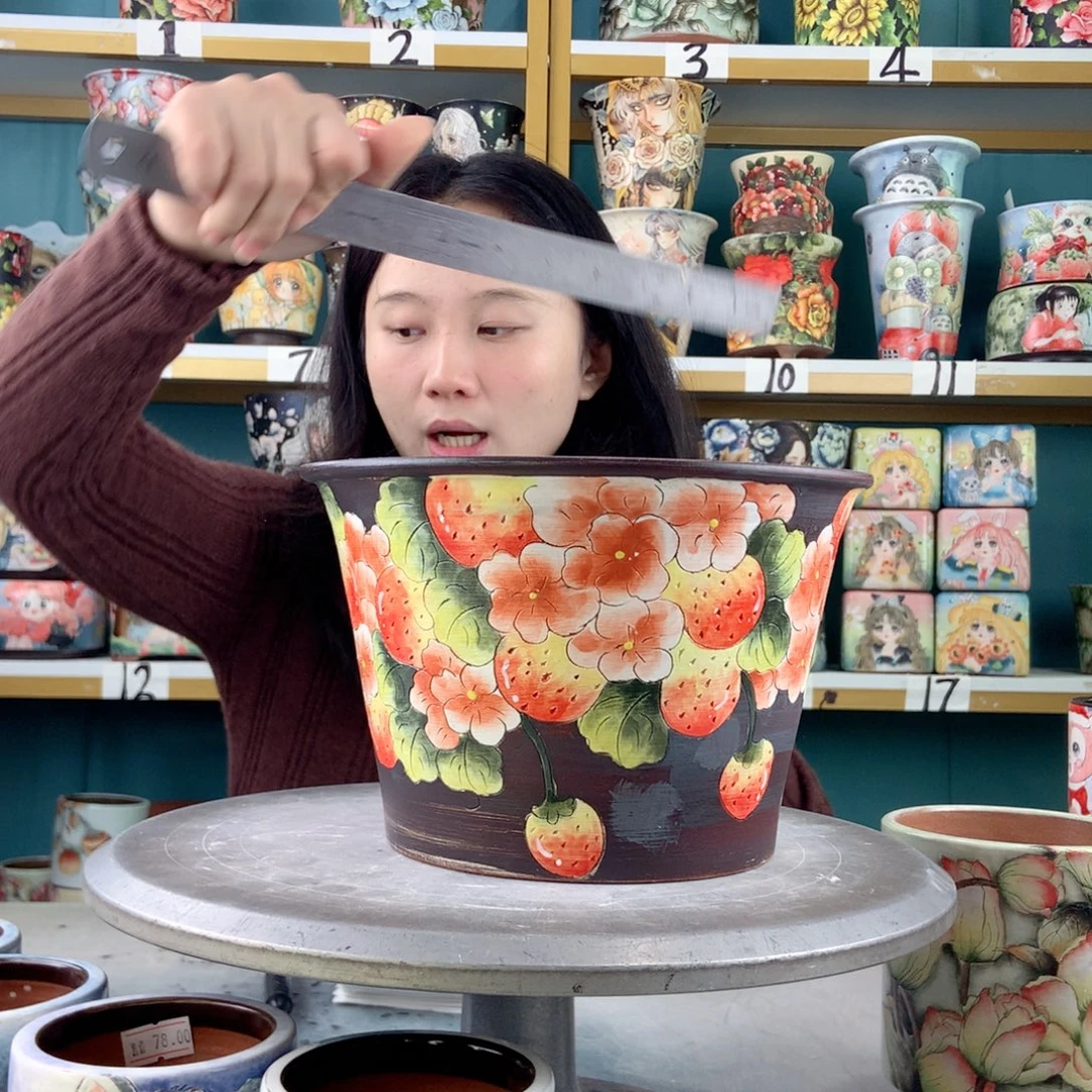 景德镇手工花盆881