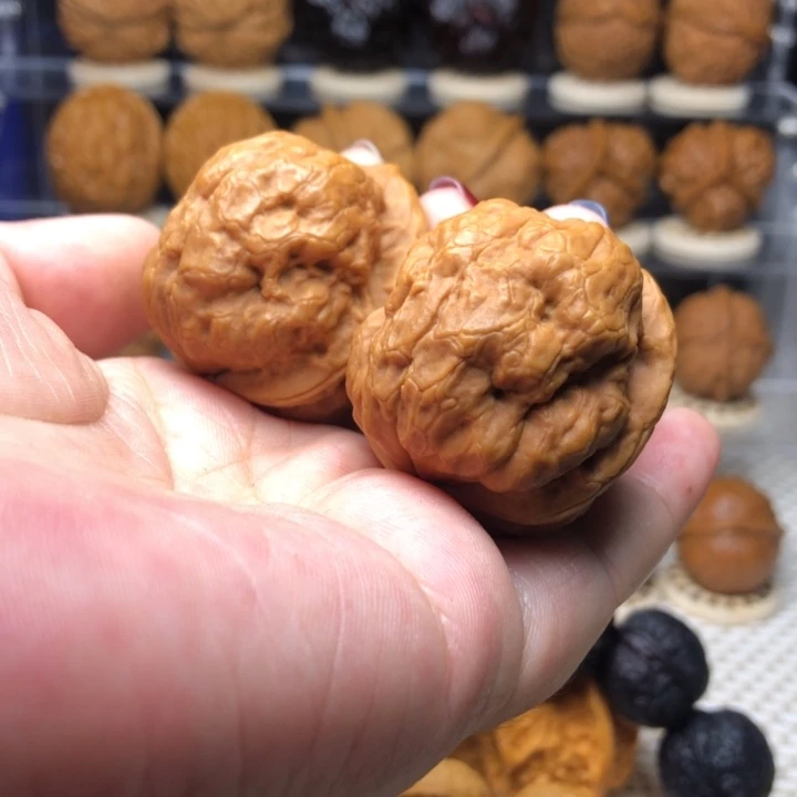 文玩核桃把件51肌肉金蟾38尺