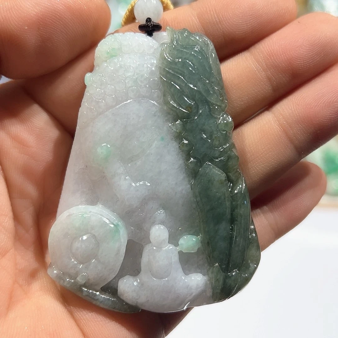 翡翠未镶嵌颈饰挂件