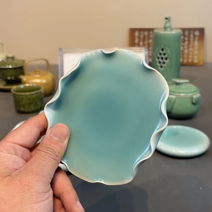 瓷片龙泉青瓷福利青瓷