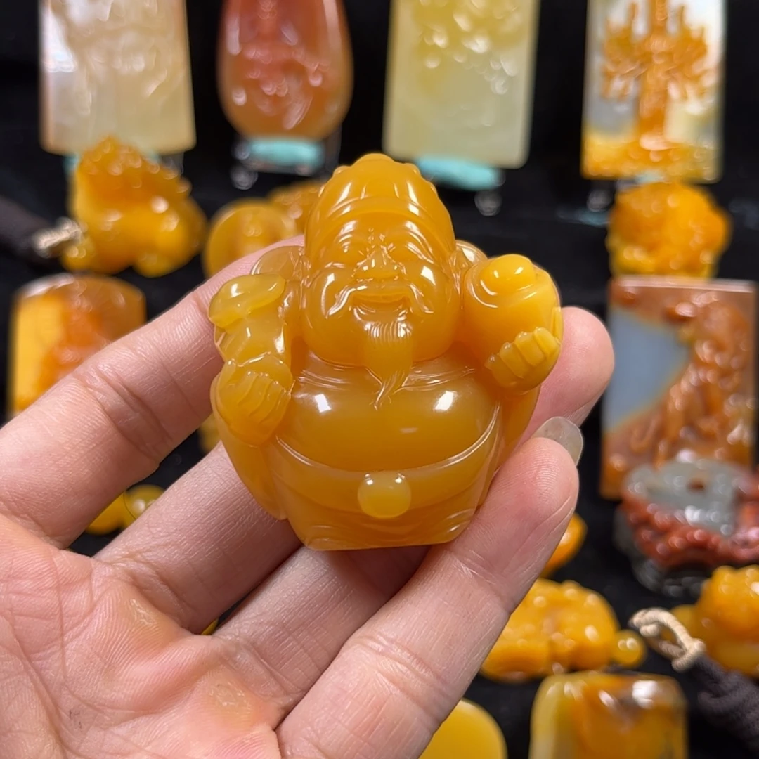 张***）石英质玉（黄龙玉）合金颈饰