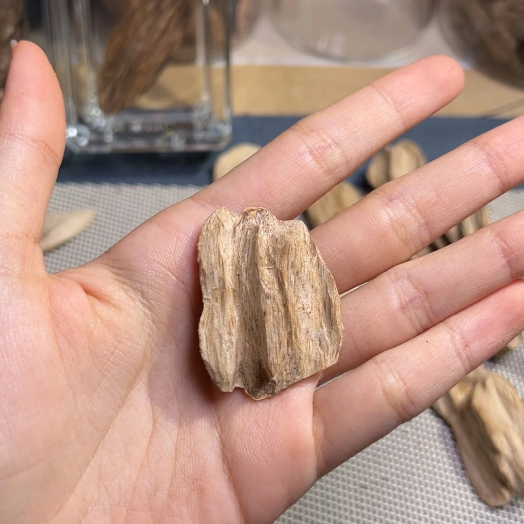 沉香广西博白虎斑棋1.5块