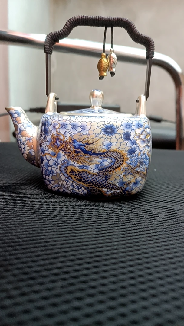 蓝花龙凤高端四方银提梁壶1272