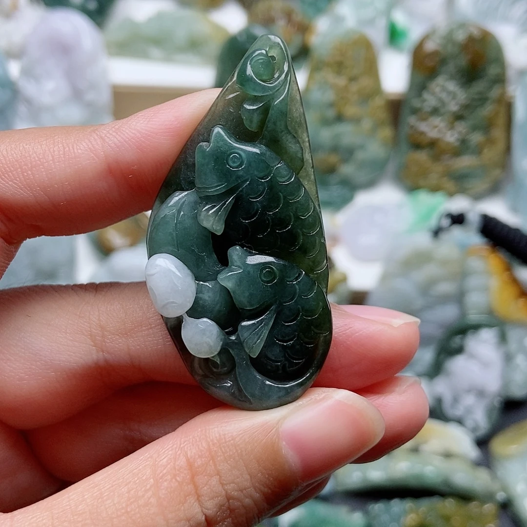 翡翠未镶嵌颈饰翡翠