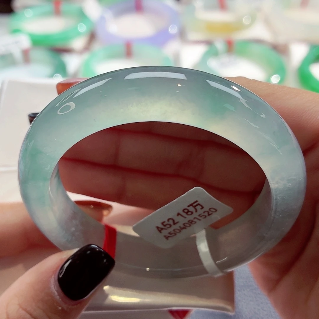 翡翠未镶嵌手镯高冰种蓝钢强推68-08