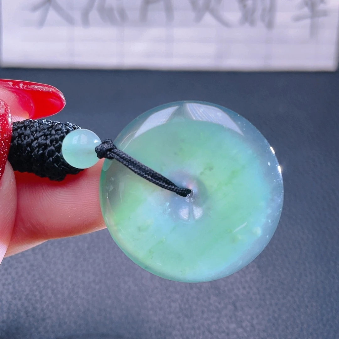 翡翠颈饰未镶嵌88888888888888