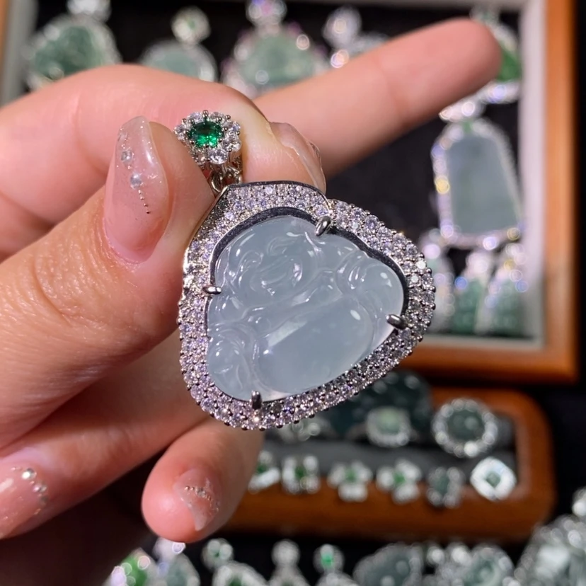 【闪购商品】翡翠颈饰未镶嵌天然