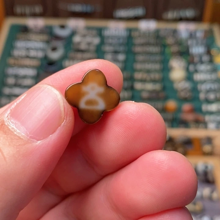 未镶嵌玛瑙/玉髓珠宝半成品