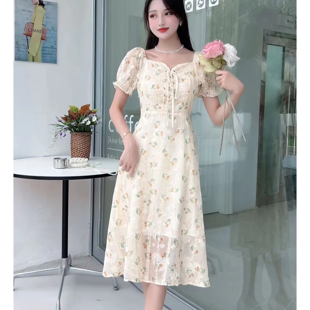 精品连衣裙随机一件